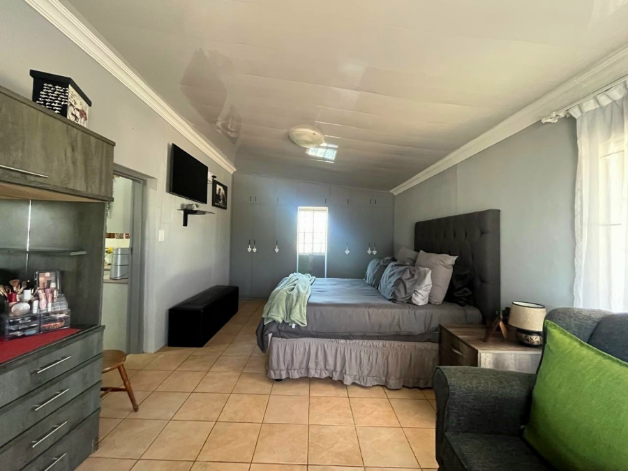 3 Bedroom Property for Sale in Upington Rural Northern Cape